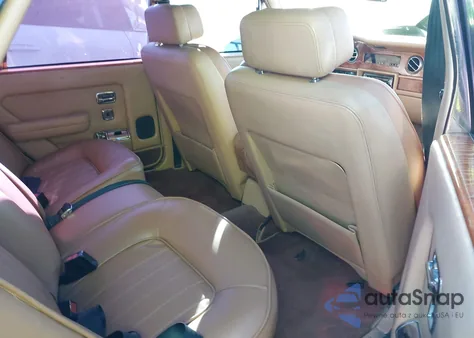 1984 Rolls-Royce Silver Spirit from USA, damaged, VIN SCAZS42A8ECX09917